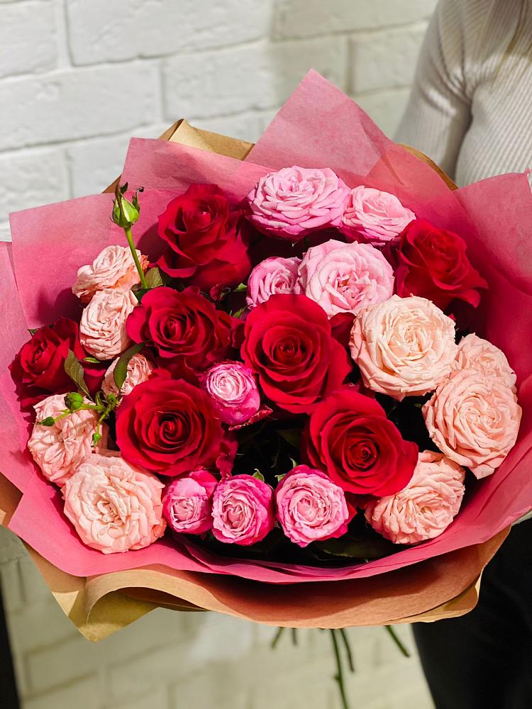 Букет цветов из: Розы в Доргелях