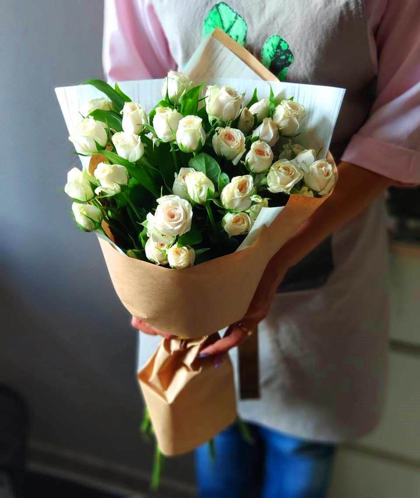 Букет цветов из: Розы в Доргелях