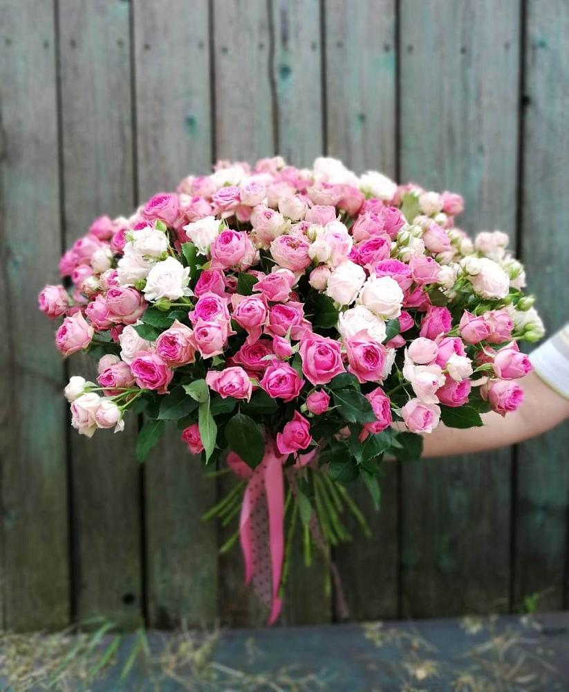 Букет Розовые кустовые розы Натали и Лав Лидия в Доргелях