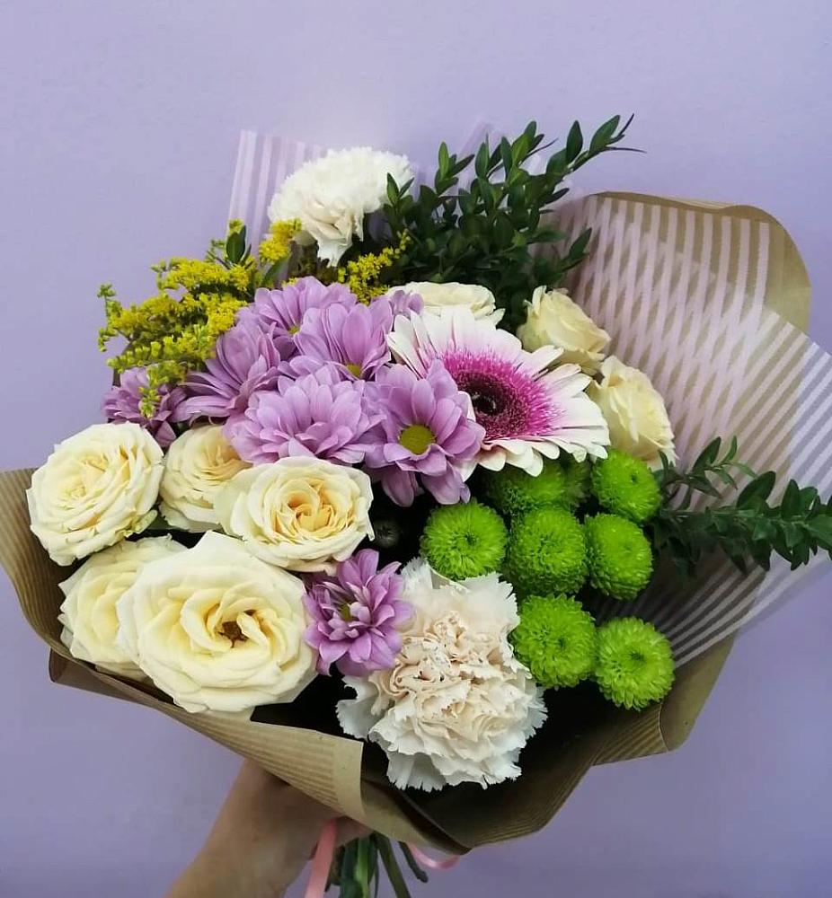 Букет цветов из: Хризантемы, Розы, Гвоздики и Герберы в Доргелях