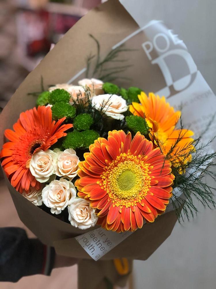 Букет цветов из: Герберы, Хризантемы и Розы в Доргелях