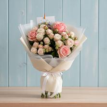 Букет цветов из:  Розы в Доргелях