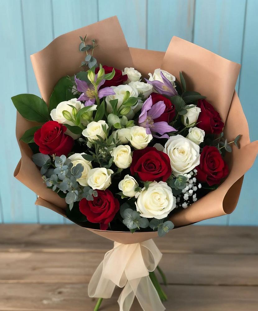 Букет цветов из: Розы и Альстромерии в Доргелях
